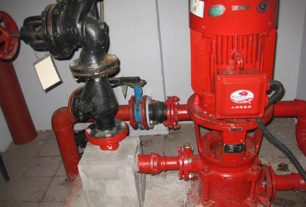 消防水泵效果图2